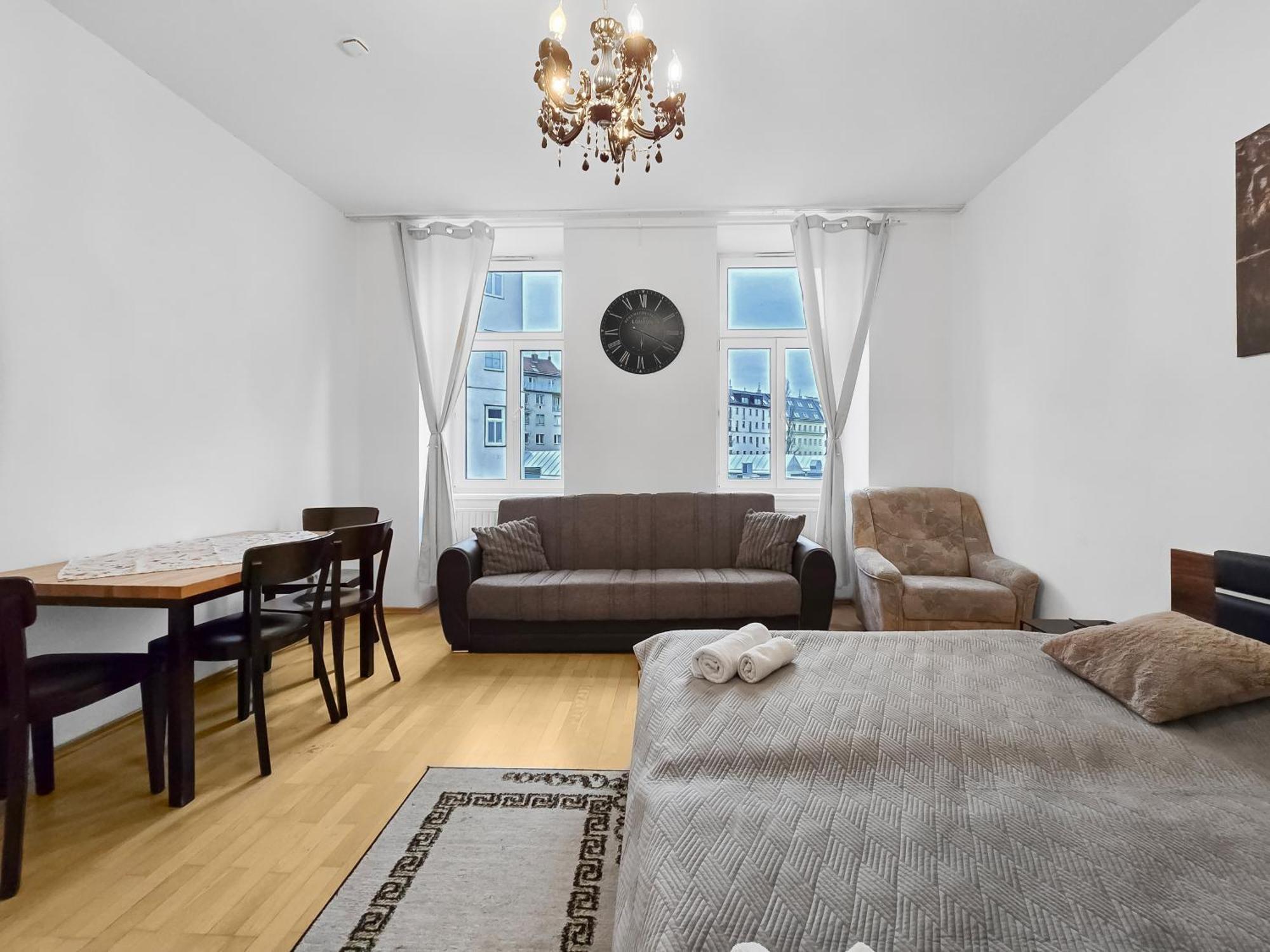 Three King-Size Beds, Three Bedrooms Viena Exterior foto